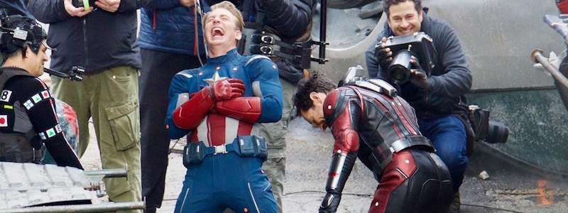 Новые фото «Мстителей 4» раскрыли судьбу Капитана Америка?