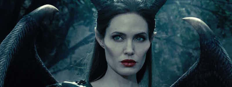 Анджелина Джоли сыграет в «Малефисенте 2»: актриса возвращается в кино