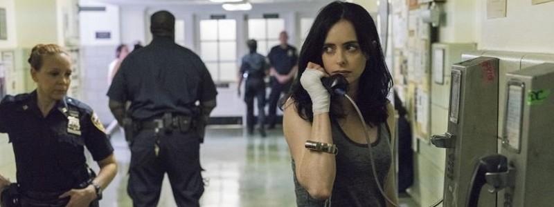 Джессика Джонс находится под арестом на кадрах второго сезона сериала