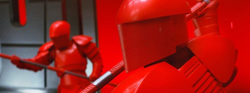 «Звездные войны 8»: Чем особенны красные охранники Сноука?