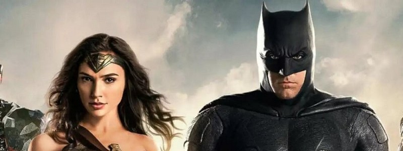 Чудо-женщина в костюме Бэтмена на фото «Лиги справедливости»