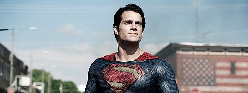 Генри Кавилл хочет рассказать про Супермена, но не может