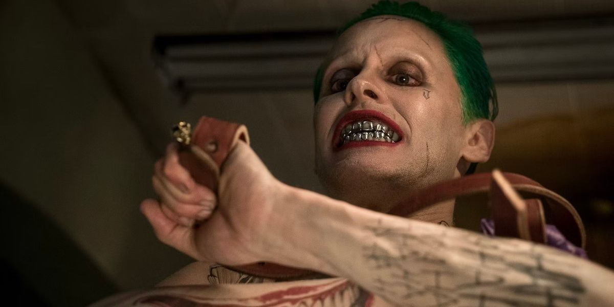 Режиссер «Отряда самоубийц» сожалеет о татуировке Джокера: «Не каждая идея хороша»
