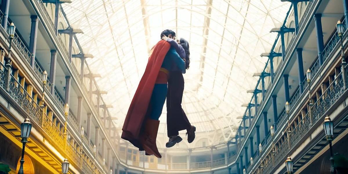 Сборы «Супермена» взяли новую высоту, несмотря на конкуренцию с MCU