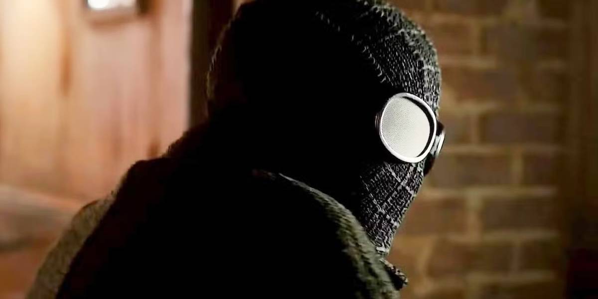 Николас Кейдж играет Человека-паука как «паука, притворяющегося человеком»