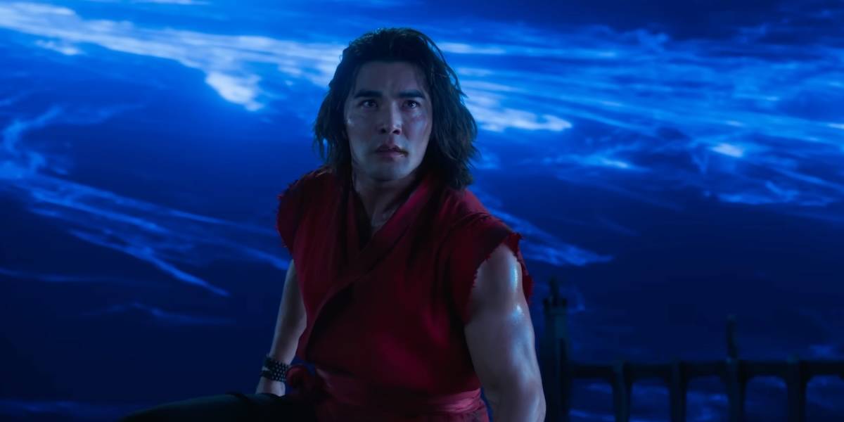 Показаны декорации и реквизит «Мортал Комбат 2»