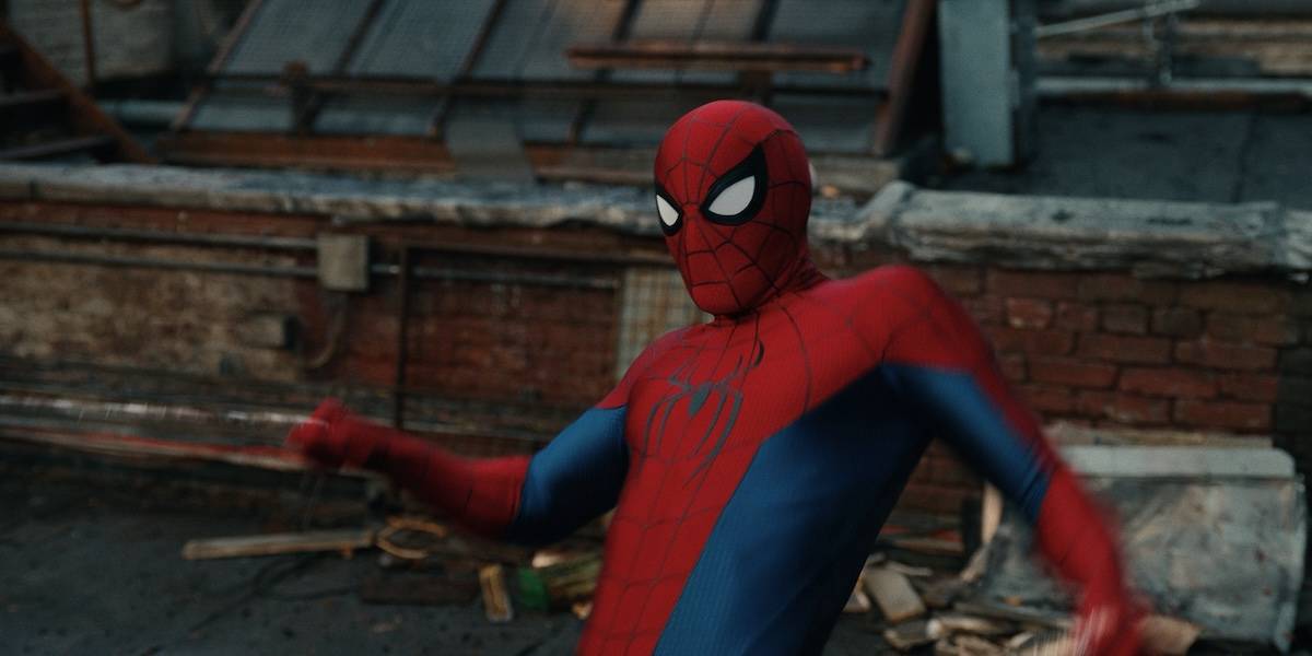 Новый синопсис «Человека-паука 4» намекает на связь с «Мстителями 5»