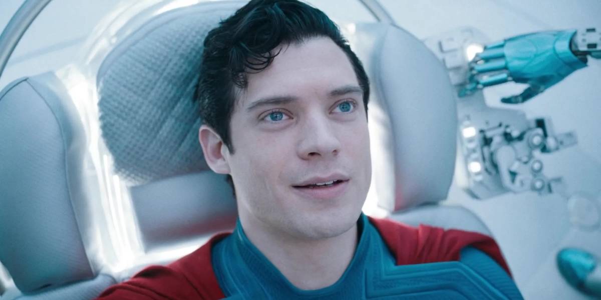 Суд одобрил слияние Paramount и Warner Bros. Что будет с киновселенной DC?