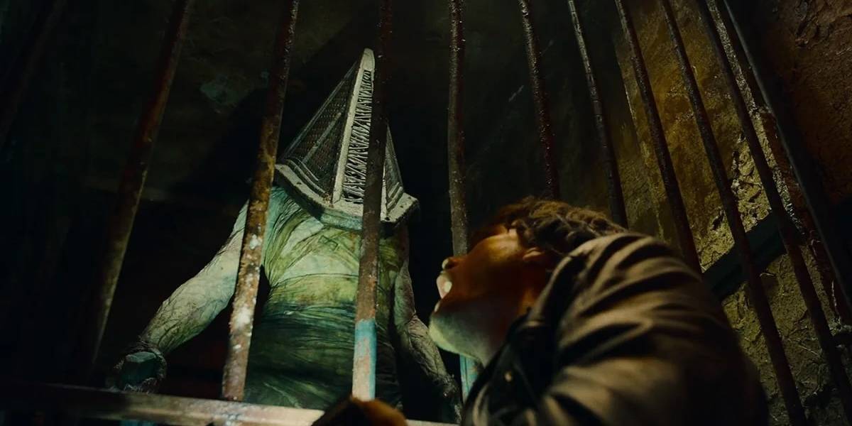 Обзор фильма «Возвращение в Сайлент Хилл» — культовый хоррор превратился в театральный трэш