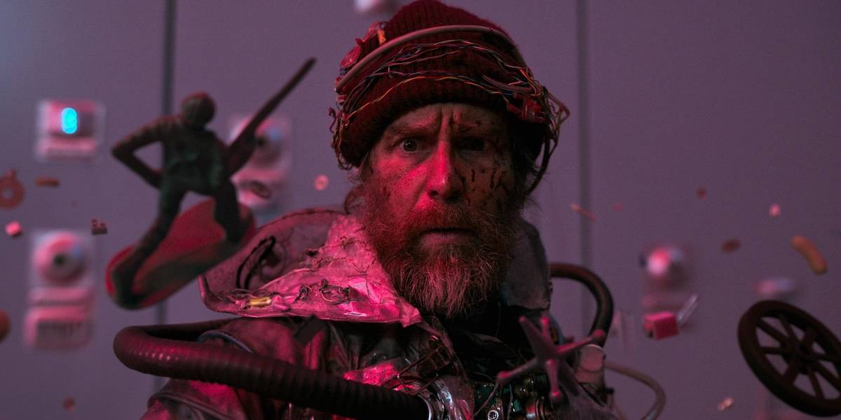 Режиссер «Пиратов Карибского моря» удивил критиков фильмом «Удачи, веселись, не умирай»