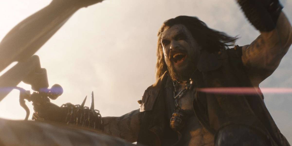 Фильм «Супергерл» меняли 8 раз — вышел новый тизер и кадр с Лобо