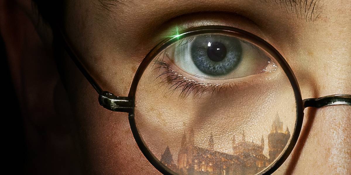 Первый постер «Гарри Поттера» от HBO показал новый Хогвартс