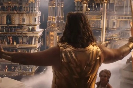 Полноценно показан Рассел Кроу в роли Зевса в киновселенной Marvel