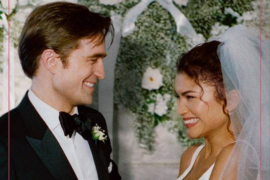 Не показывайте Тому Холланду: трейлер фильма «Вот это драма!» с Зендеей и Паттинсоном