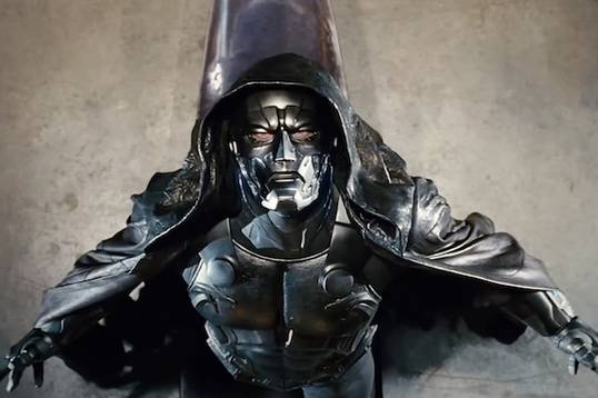 Роберт Дауни-младший представил новый мерч «Мстителей: Доктор Дум»