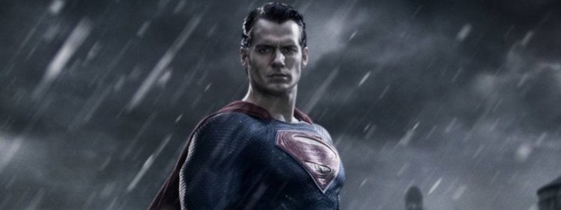 Зак Снайдер показал фото Супермена с зонтиком