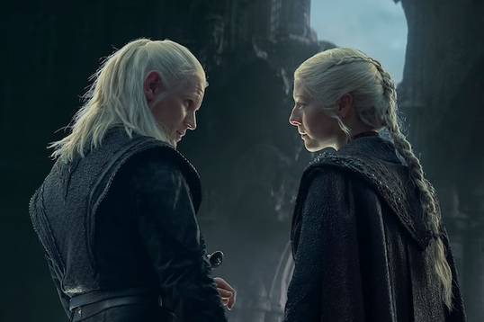 Новый сериал по «Игре престолов» о Таргариенах получил обновление статуса