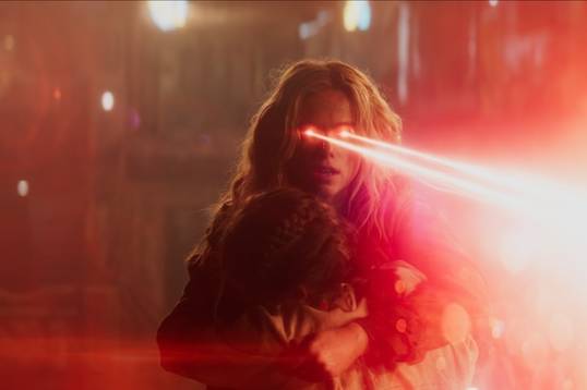 «Супергерл» получила новый слоган: DC меняют правила игры