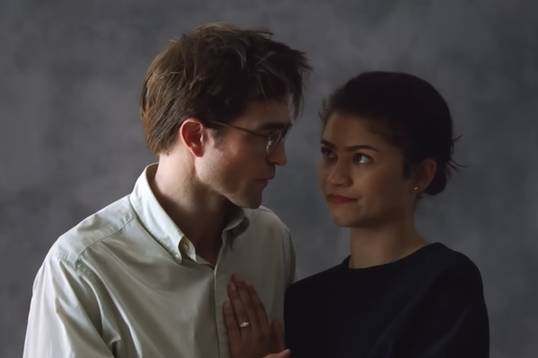 Объяснение концовки фильма «Вот это драма!»: что решили Эмма и Чарли