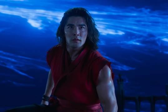 Новые фото «Мортал Комбат 2» показали декорации и реквизит