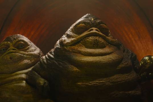 В новом ролике «Мандалорца и Грогу» показан дроид-наемник B-2 в действии