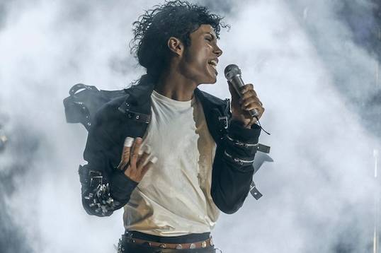 Обзор фильма «Майкл» — боязнь показать настоящего Джексона