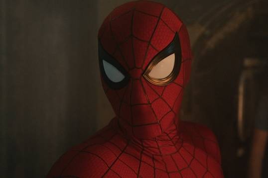 Сценарий «Человека-паука: Новый день» раскрыл начало фильма и связь с Гарфилдом и Магуайром