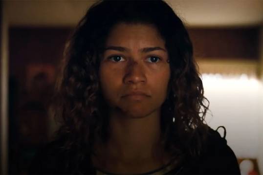 Объяснение концовки 3 сезона сериала «Эйфория»: что случилось с Ру