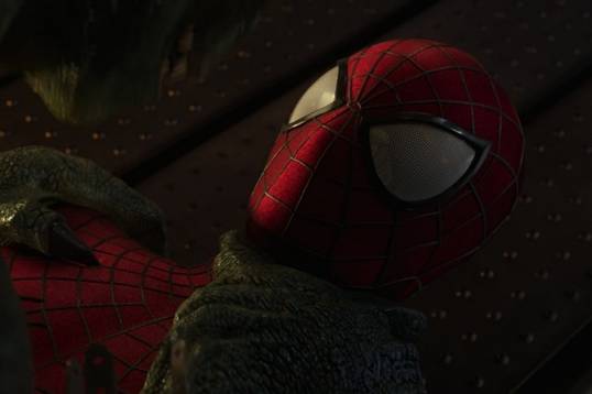 Эндрю Гарфилд хочет «очень странное» возвращение Человека-паука в MCU