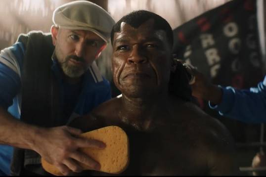 50 Cent дерется в отрывке фильма «Уличный боец»