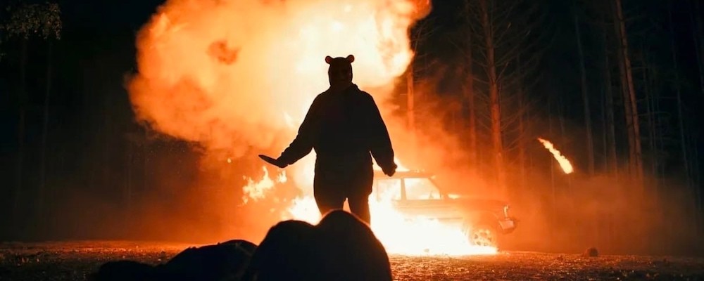 Вышел русский трейлер хоррора «Винни-Пух: Кровь и мед». Он выйдет в кинотеатрах