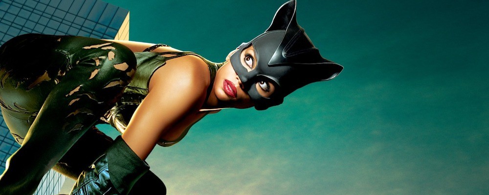 Холли Берри хочет сделать перезапуск фильма «Женщина-кошка»