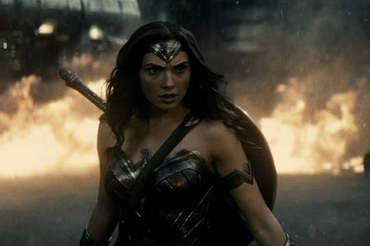 DC начали искать актрису на роль Чудо-женщины