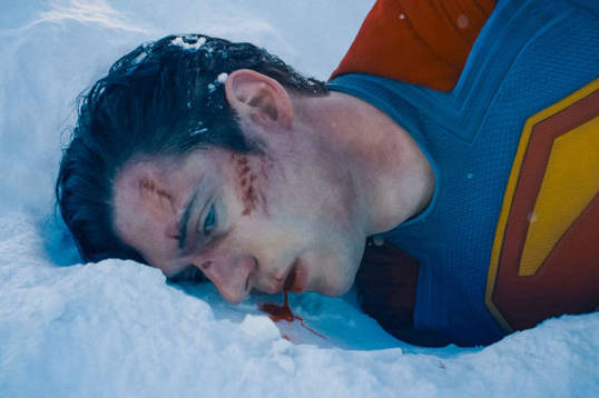 Раскрыто, почему Супермен Джеймса Ганна слабее прошлых версий