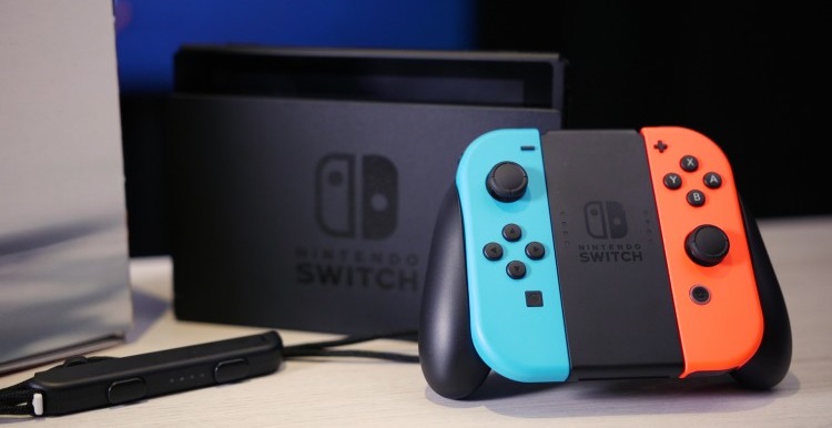 Уменьшенная Nintendo Switch Mini выйдет в 2019 году?