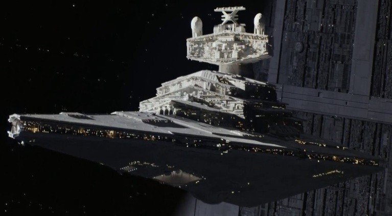 10 лучших космических кораблей из «Звездных войн» в картинках