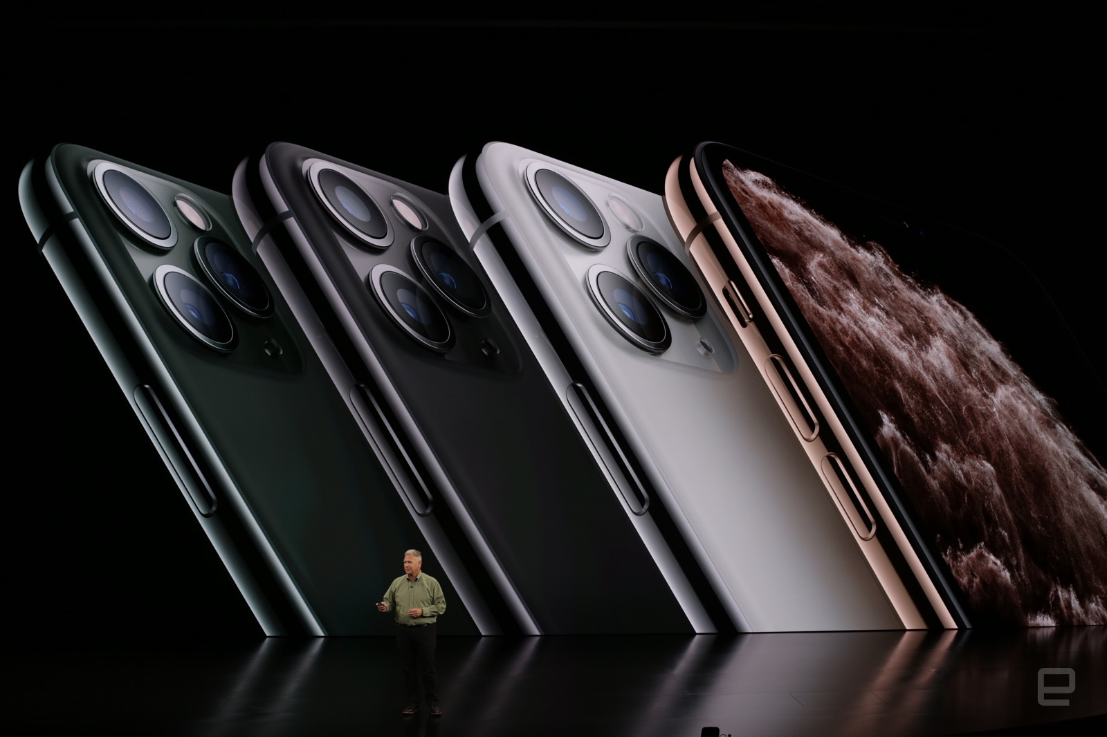 Iphone последний pro. Apple iphone 11 Pro. Apple iphone 11 Pro Max. Apple iphone 11 Pro Apple. Iphone 11 Pro Max трехкамерный.