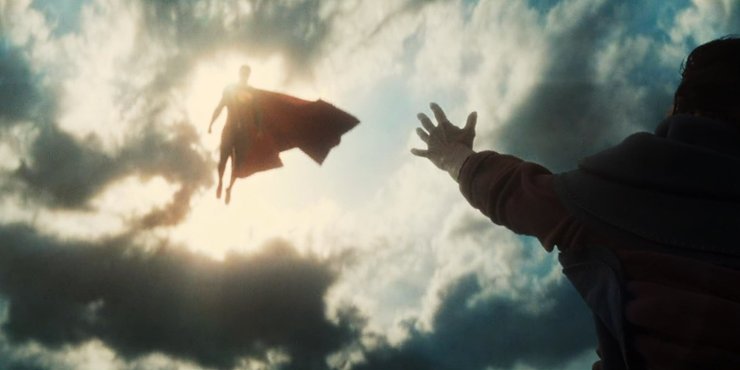 Почему  «Бэтмен против Супермена» - самый важный кинокомикс
