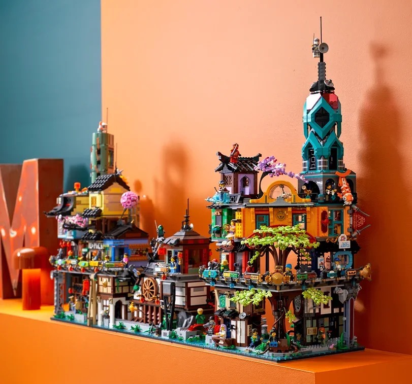 «LEGO Ниндзяго» отмечает первое 10-летие новым набором