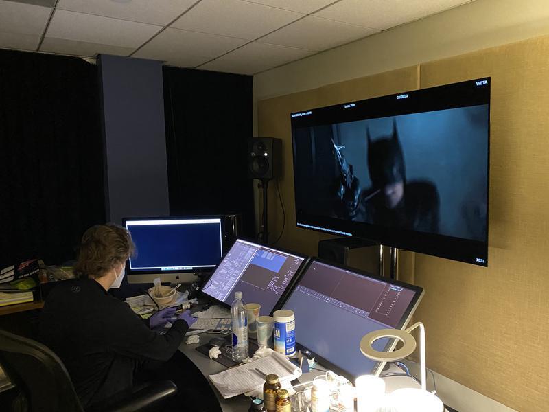 Мэтт Ривз показал новый кадр фильма «Бэтмен» с Робертом Паттинсоном
