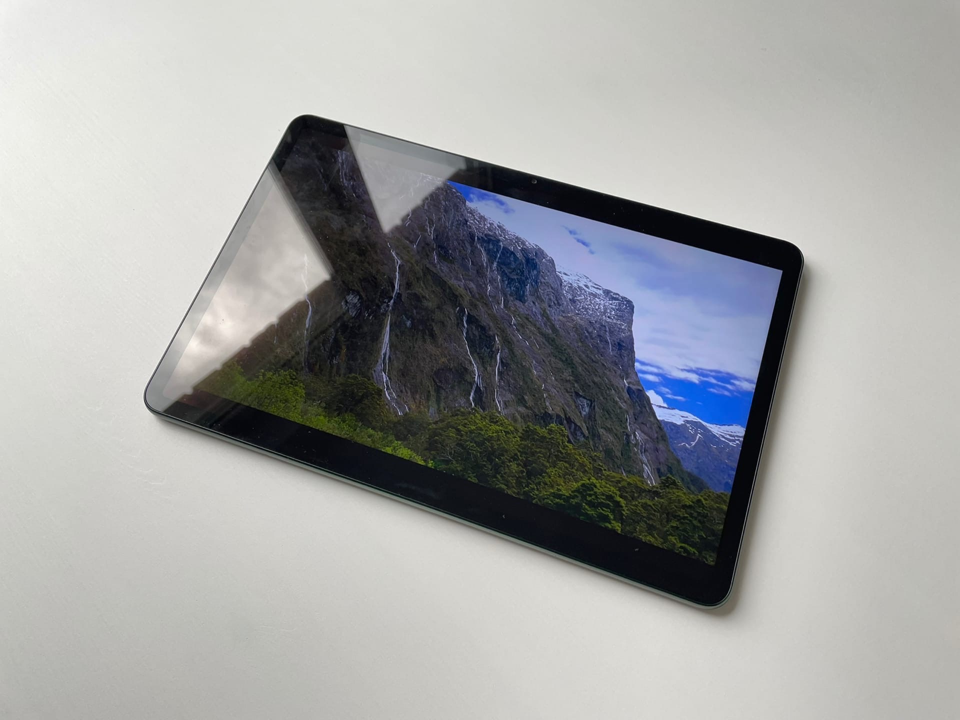 Обзор Huawei MatePad 11 - не просто планшет для фильмов и сериалов