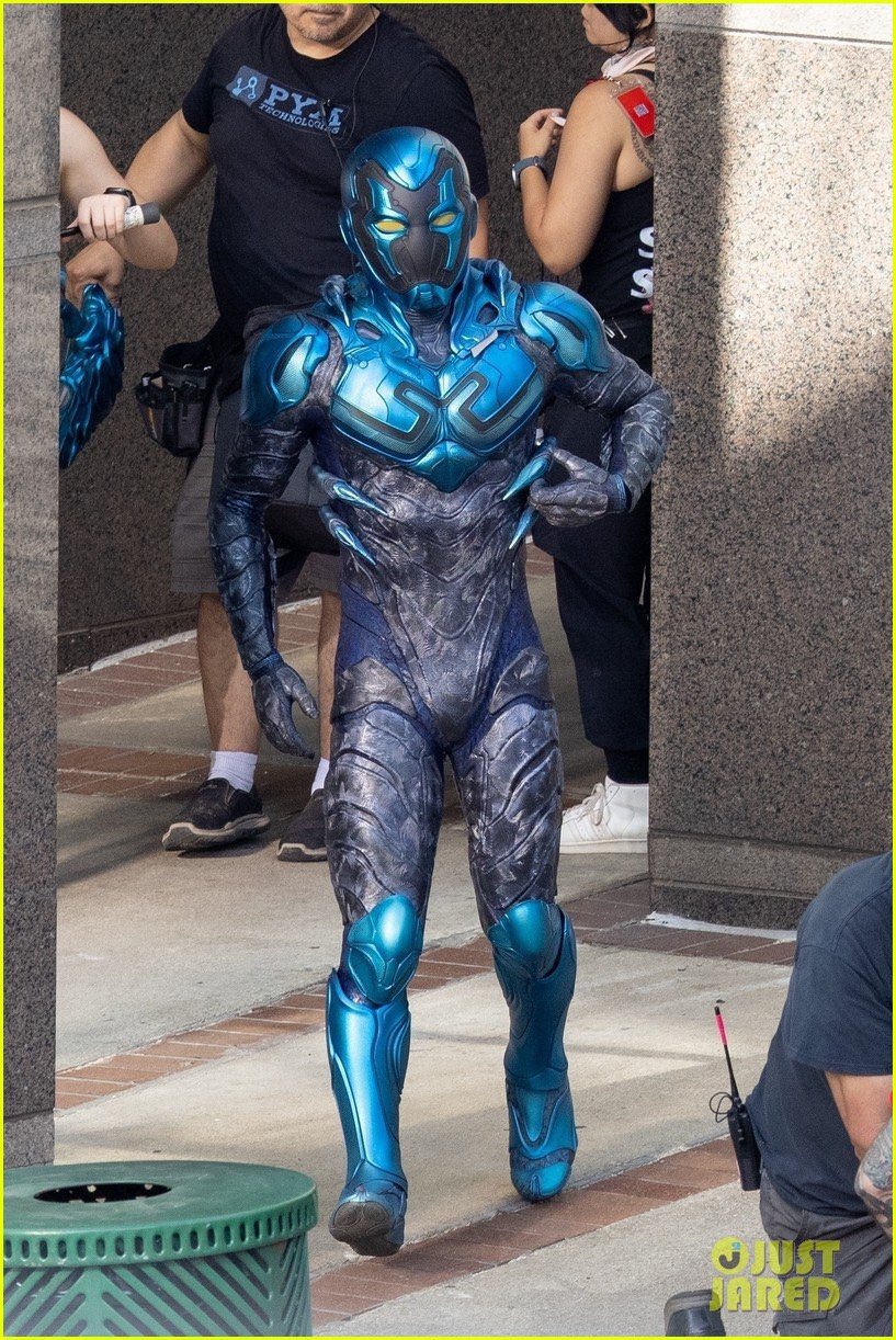 Раскрыт костюм Синего жука в киновселенной DC (фото)