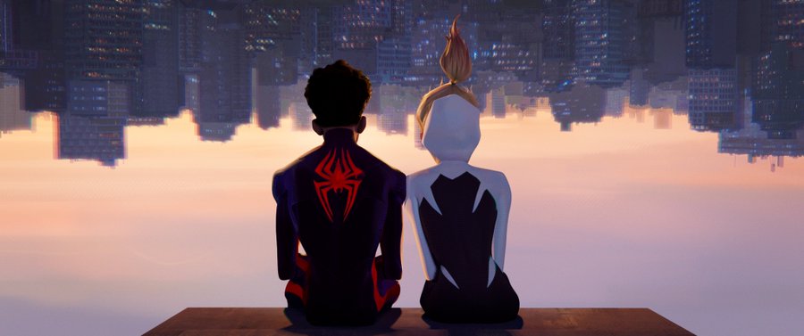 Влюбленные Гвен Стейси и Майлз Моралес на новом кадре «Человека-паука: Сквозь вселенные»