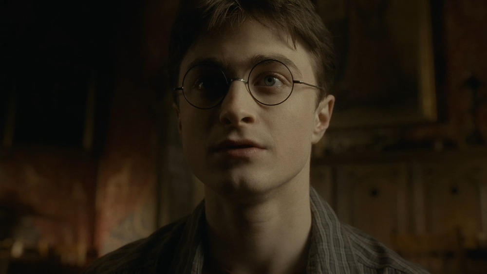 Сколько лет было Дэниэлу Рэдклиффу в каждом фильме о Гарри Поттере?