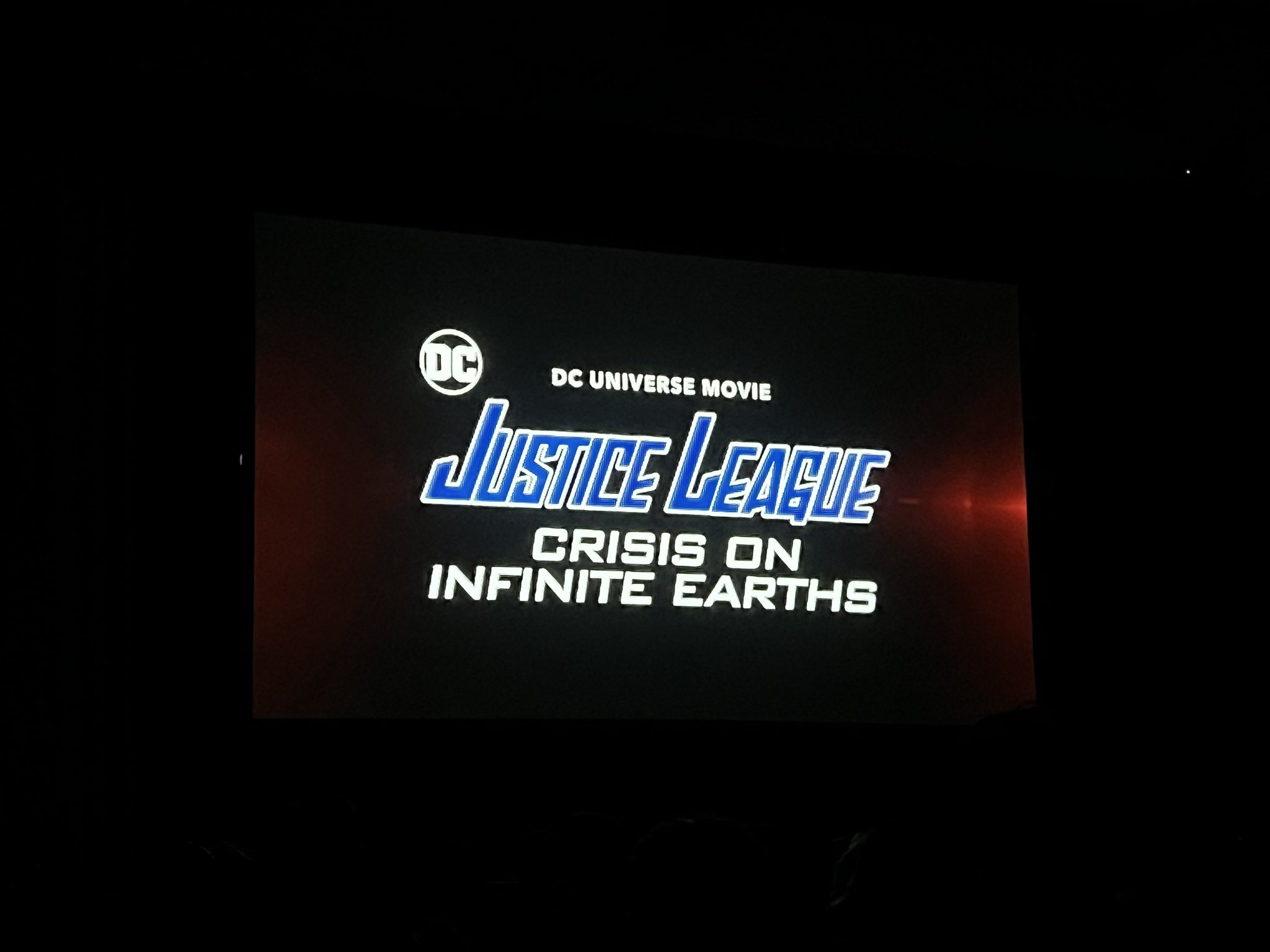 DC анонсировали фильм «Лига справедливости: Кризис на Бесконечных Землях»