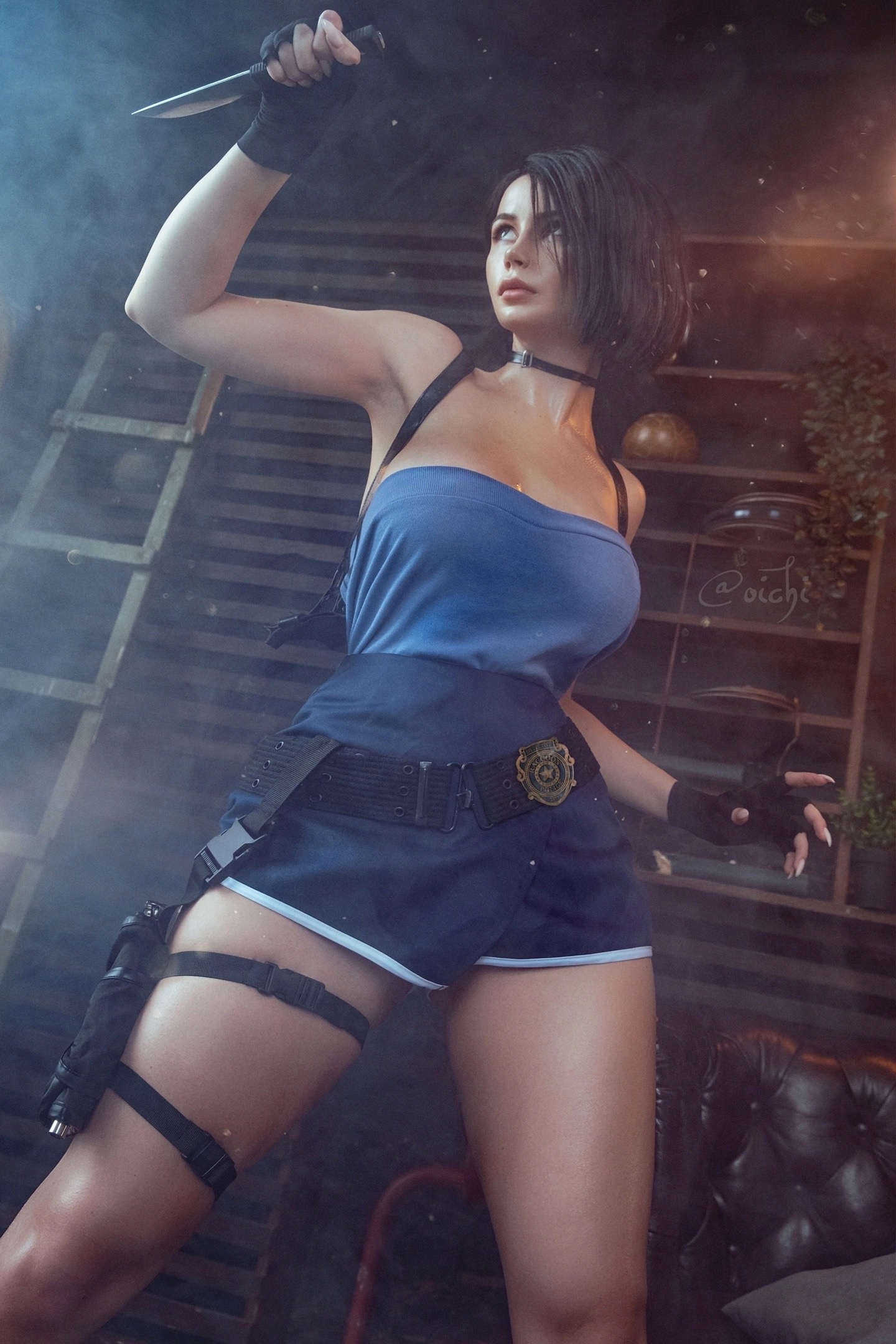 Модель сделала сексуальный косплей Джилл Валентайн из Resident Evil 3