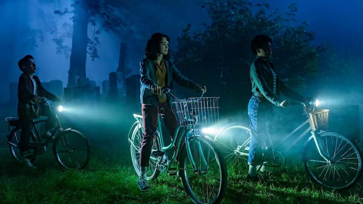 Сцена на кладбище в 3-м эпизоде «Оно» / HBO