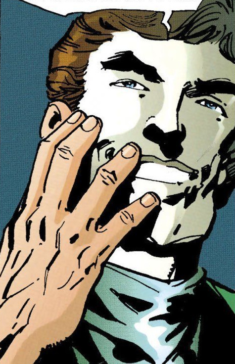 Catwoman: Defiant / DC Comics