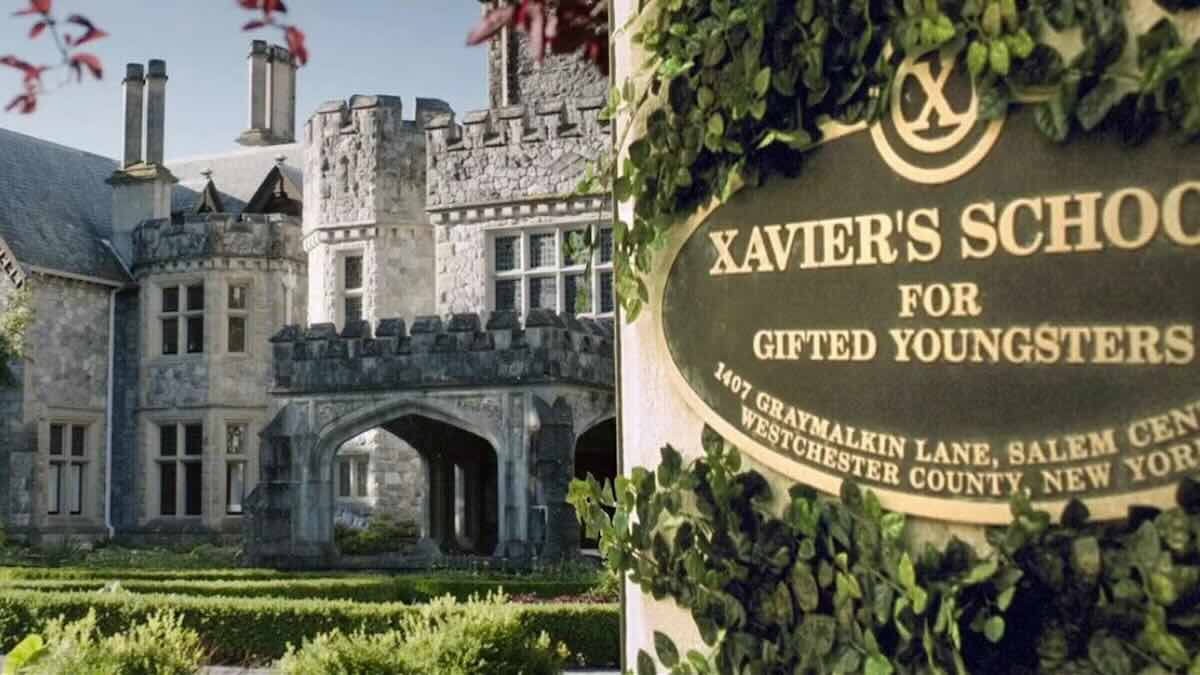 Особняк Икс в фильме «Люди Икс» от Fox / 20th Century Studios