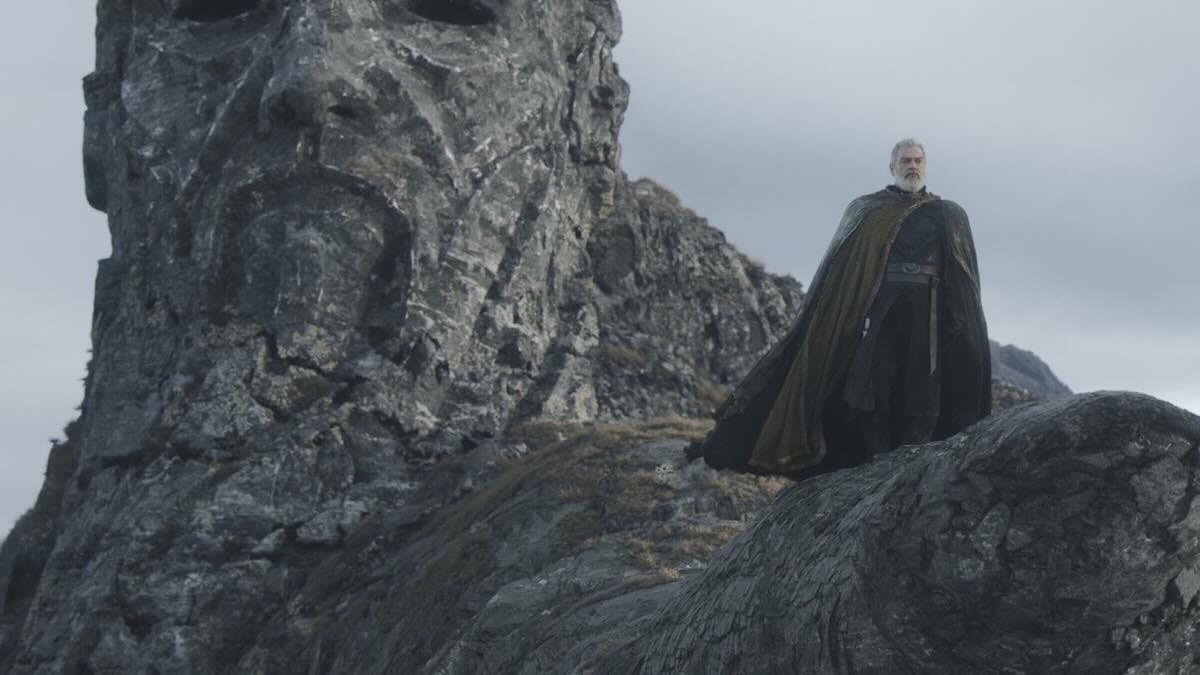 Рэй Стивенсон в роли Бэйлана Сколла в конце «Асоки» / Lucasfilm